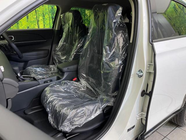 ヴェゼル ｅ：ＨＥＶ　Ｚ　登録済未使用車　純正９型ナビ　バックカメラ　ホンダセンシング　禁煙車　ＥＴＣ　Ｂｌｕｅｔｏｏｔｈ接続　シートヒーター　パワーバックドア　ハーフレザーシート　ＬＥＤヘッドライト　置くだけ充電（31枚目）