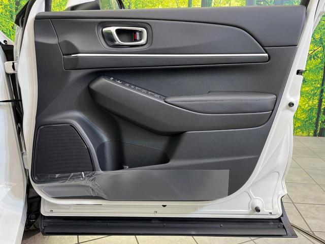 ヴェゼル ｅ：ＨＥＶ　Ｚ　登録済未使用車　純正９型ナビ　バックカメラ　ホンダセンシング　禁煙車　ＥＴＣ　Ｂｌｕｅｔｏｏｔｈ接続　シートヒーター　パワーバックドア　ハーフレザーシート　ＬＥＤヘッドライト　置くだけ充電（37枚目）