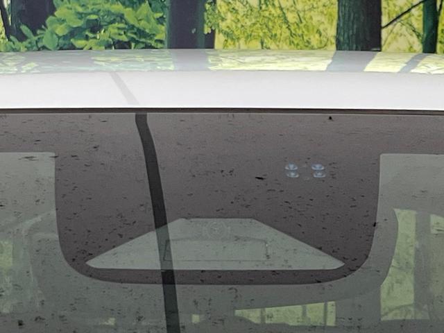 ヴェゼル ｅ：ＨＥＶ　Ｚ　登録済未使用車　純正９型ナビ　バックカメラ　ホンダセンシング　禁煙車　ＥＴＣ　Ｂｌｕｅｔｏｏｔｈ接続　シートヒーター　パワーバックドア　ハーフレザーシート　ＬＥＤヘッドライト　置くだけ充電（59枚目）