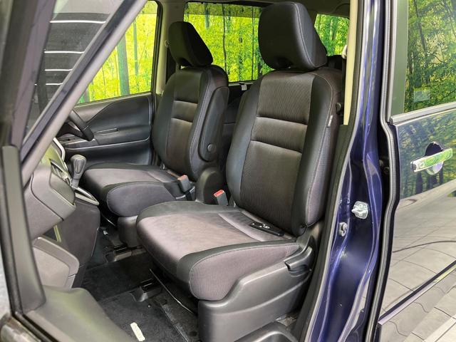 セレナ ハイウェイスター　後席モニター　純正９型ナビ　全周囲カメラ　エマージェンシーブレーキ　両側電動スライドドア　クルーズコントロール　禁煙車　ＥＴＣ　ＬＥＤヘッドライト　Ｂｌｕｅｔｏｏｔｈ再生　オートエアコン　オートライト（30枚目）