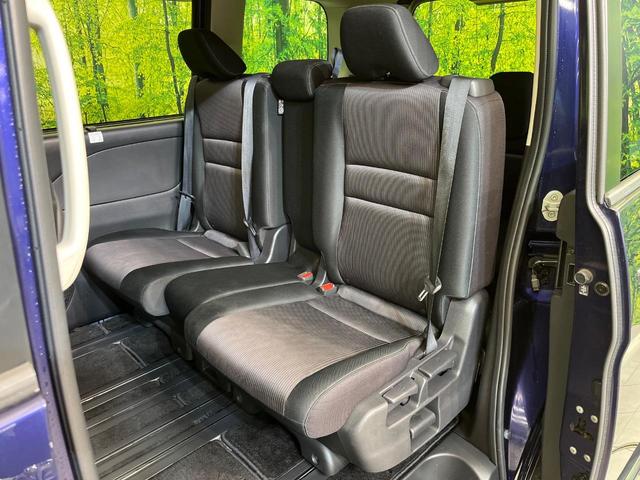 セレナ ハイウェイスター　後席モニター　純正９型ナビ　全周囲カメラ　エマージェンシーブレーキ　両側電動スライドドア　クルーズコントロール　禁煙車　ＥＴＣ　ＬＥＤヘッドライト　Ｂｌｕｅｔｏｏｔｈ再生　オートエアコン　オートライト（31枚目）