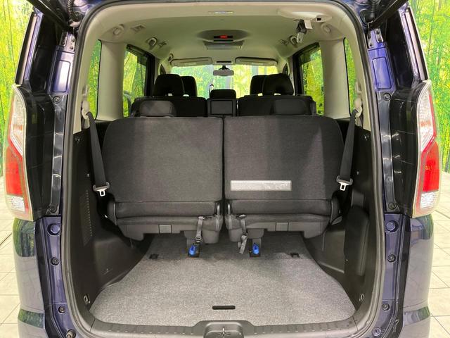 セレナ ハイウェイスター　後席モニター　純正９型ナビ　全周囲カメラ　エマージェンシーブレーキ　両側電動スライドドア　クルーズコントロール　禁煙車　ＥＴＣ　ＬＥＤヘッドライト　Ｂｌｕｅｔｏｏｔｈ再生　オートエアコン　オートライト（35枚目）