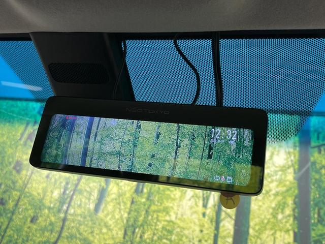 フィットハイブリッド L ホンダセンシング 純正ナビ バックカメラ 寒冷地仕様 ホンダセンシング レーダークルーズ 禁煙車 ハーフレザーシート コーナーセンサー デジタルインナーミラー LEDヘッド&フォグ ETC Bluetooth再生(7枚目)