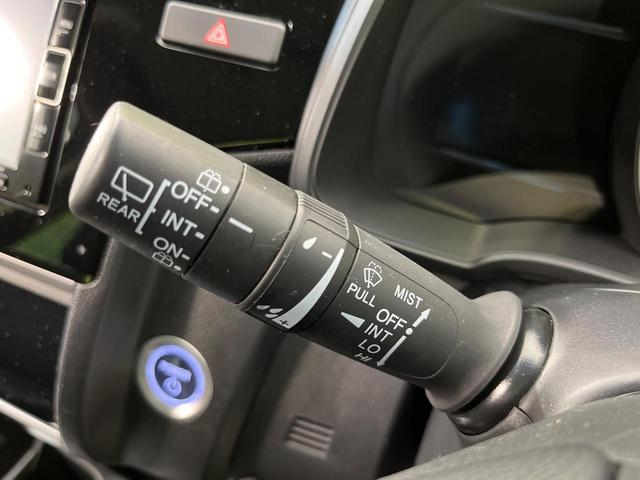 フィットハイブリッド L ホンダセンシング 純正ナビ バックカメラ 寒冷地仕様 ホンダセンシング レーダークルーズ 禁煙車 ハーフレザーシート コーナーセンサー デジタルインナーミラー LEDヘッド&フォグ ETC Bluetooth再生(38枚目)