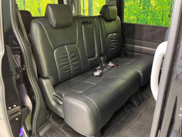 ステップワゴンスパーダ Z 純正HDDナビ バックカメラ 禁煙車 両側電動スライドドア HIDヘッドライト ETC ドラレコ オートエアコン オートライト スマートキー アイドリングストップ 電動格納ミラー 地デジ ドアバイザー(9枚目)