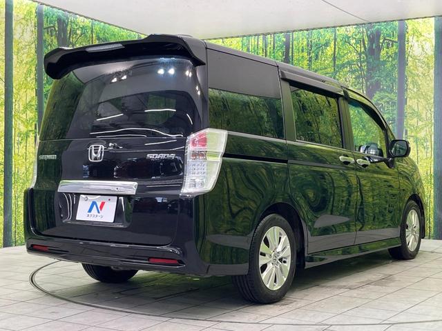 ステップワゴンスパーダ Z 純正HDDナビ バックカメラ 禁煙車 両側電動スライドドア HIDヘッドライト ETC ドラレコ オートエアコン オートライト スマートキー アイドリングストップ 電動格納ミラー 地デジ ドアバイザー(17枚目)