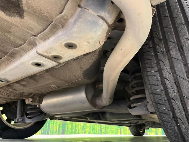 ステップワゴンスパーダ Z 純正HDDナビ バックカメラ 禁煙車 両側電動スライドドア HIDヘッドライト ETC ドラレコ オートエアコン オートライト スマートキー アイドリングストップ 電動格納ミラー 地デジ ドアバイザー(21枚目)