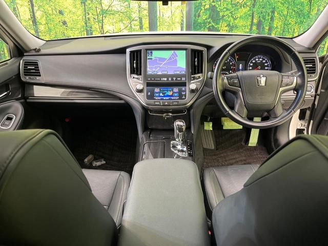 クラウン アスリートS サンルーフ 純正8型ナビ バックカメラ 禁煙車 レザーシート シートベンチレーション 前席パワーシート ETC ドラレコ Bluetooth再生 クルーズコントロール デュアルエアコン(2枚目)