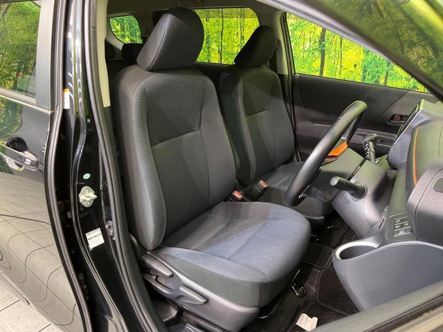 シエンタ ハイブリッドG 純正ナビ バックカメラ セーフティセンス 両側電動ドア 禁煙車 ETC Bluetooth再生 オートエアコン オートマチックハイビーム スマートキー 電動格納ミラー ドアバイザー プライバシーガラス(8枚目)