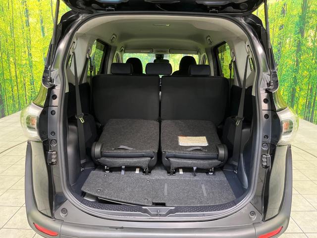 シエンタ ハイブリッドG 純正ナビ バックカメラ セーフティセンス 両側電動ドア 禁煙車 ETC Bluetooth再生 オートエアコン オートマチックハイビーム スマートキー 電動格納ミラー ドアバイザー プライバシーガラス(11枚目)