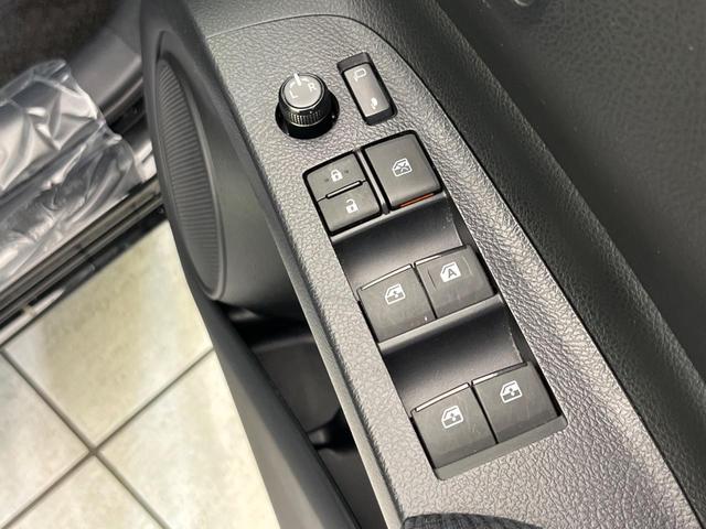 シエンタ ハイブリッドG 純正ナビ バックカメラ セーフティセンス 両側電動ドア 禁煙車 ETC Bluetooth再生 オートエアコン オートマチックハイビーム スマートキー 電動格納ミラー ドアバイザー プライバシーガラス(28枚目)