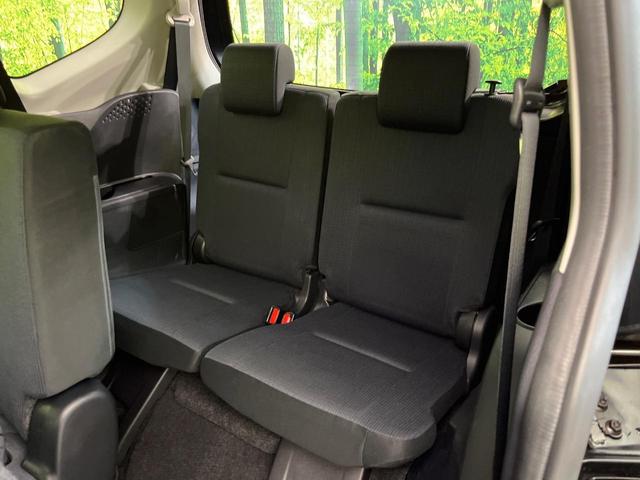 シエンタ ハイブリッドG 純正ナビ バックカメラ セーフティセンス 両側電動ドア 禁煙車 ETC Bluetooth再生 オートエアコン オートマチックハイビーム スマートキー 電動格納ミラー ドアバイザー プライバシーガラス(32枚目)