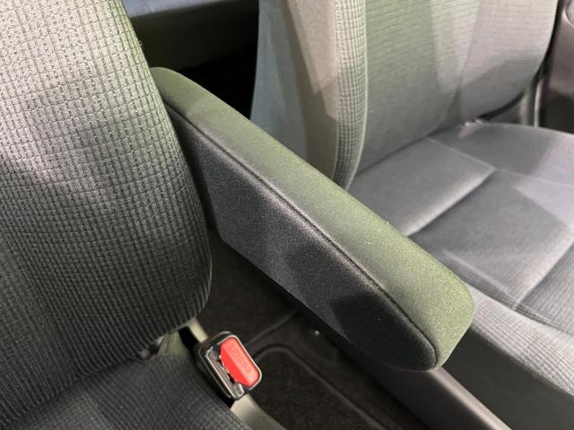 シエンタ ハイブリッドG 純正ナビ バックカメラ セーフティセンス 両側電動ドア 禁煙車 ETC Bluetooth再生 オートエアコン オートマチックハイビーム スマートキー 電動格納ミラー ドアバイザー プライバシーガラス(45枚目)