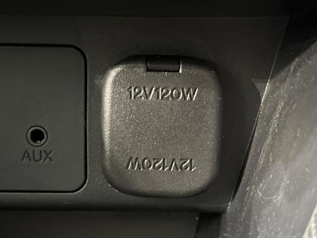 デミオ 13S 純正ナビ バックカメラ シティブレーキ 禁煙車 スマートキー LEDヘッド オートライト オートエアコン 電動格納ミラー パワーウィンドウ プライバシーガラス パワーステアリング 盗難防止装置(40枚目)