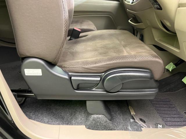 N-WGN Gコンフォートパッケージ 純正ナビ バックカメラ シティブレーキ 禁煙車 スマートキー HIDヘッド オートエアコン プライバシーガラス パワーウィンドウ パワーステアリング 盗難防止装置 衝突安全ボディ(32枚目)