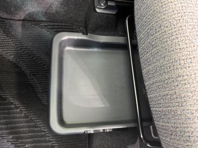 ヤリスクロス ハイブリッドZ 純正8型ナビ 全周囲カメラ セーフティセンス 禁煙車 ハーフレザーシート パワーシート コーナーセンサー スマートキー LEDヘッド ビルトインETC オートマチックハイビーム 電動格納ミラー(42枚目)