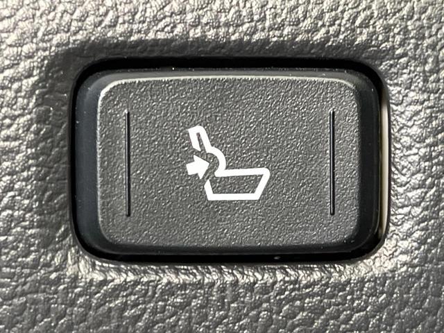 C-HR G モード ネロ セーフティプラスII モデリスタエアロ 純正8型ナビ 全周囲カメラ セーフティセンス 禁煙車 ブラインドスポットモニター ハーフレザーシート ドラレコ 前席シートヒーター LEDヘッド ETC2.0 オートハイビーム(42枚目)