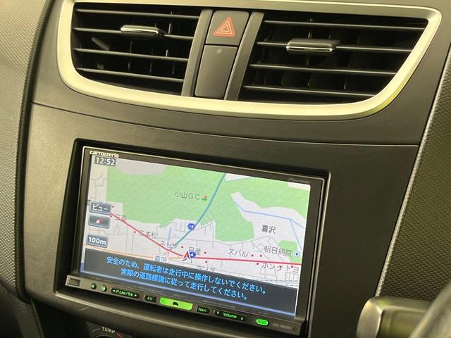 スイフトスポーツ ベースグレード MT車 SDナビ 禁煙車 スマートキー HIDヘッド ビルトインETC クルコン オートライト オートエアコン 純正17インチアルミ 電動格納ミラー プライバシーガラス パワーウィンドウ(3枚目)