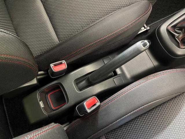 スイフトスポーツ ベースグレード MT車 SDナビ 禁煙車 スマートキー HIDヘッド ビルトインETC クルコン オートライト オートエアコン 純正17インチアルミ 電動格納ミラー プライバシーガラス パワーウィンドウ(28枚目)