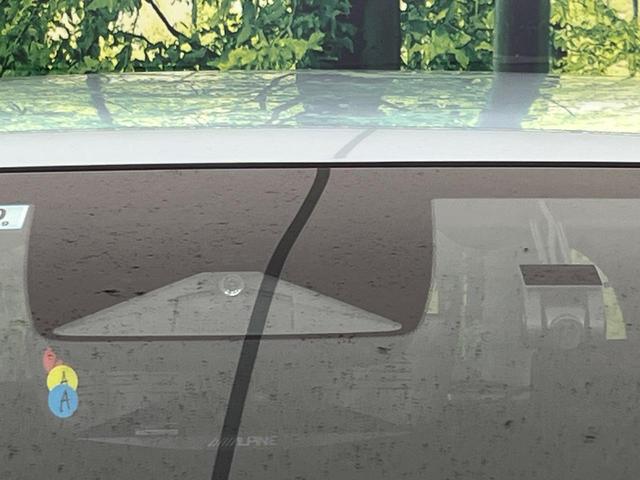 フィット e:HEVホーム 純正9型ナビ バックカメラ ホンダセンシング 禁煙車 ハーフレザーシート コーナーセンサー スマートキー LEDヘッド ETC2.0 車線逸脱警報 オートライト オートエアコン 電動格納ミラー(49枚目)