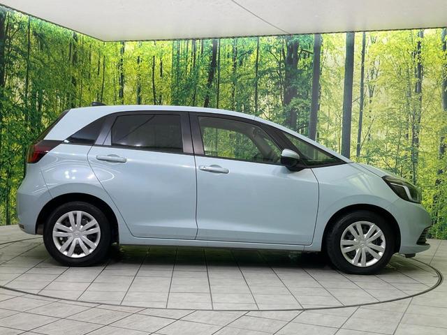 フィット e:HEVホーム 純正9型ナビ バックカメラ ホンダセンシング 禁煙車 ハーフレザーシート コーナーセンサー スマートキー LEDヘッド ETC2.0 車線逸脱警報 オートライト オートエアコン 電動格納ミラー(52枚目)