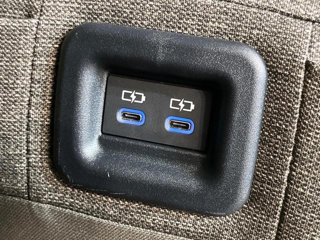 シエンタ ハイブリッドZ 純正10型ナビ バックカメラ 両側電動スライドドア セーフティセンス  禁煙車 LEDヘッド&フォグ ETC Bluetooth再生 オートエアコン オートライト スマートキー 電動格納ミラー(45枚目)