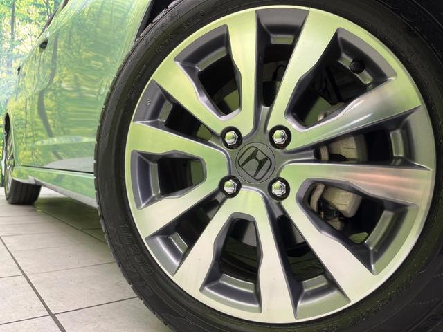 フィットハイブリッド RS 純正ナビ バックカメラ 禁煙車 HIDヘッド ETC クルーズコントロール Bluetooth再生 オートエアコン オートライト スマートキー 純正16インチAW 地デジ CD/DVD 電動格納ミラー(13枚目)