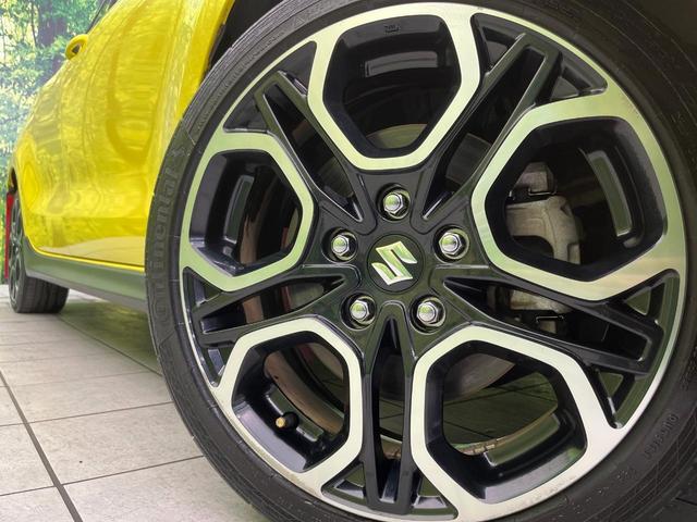 【純正○○インチアルミホイール】外観にマッチした純正アルミホイールを装着しております。各種社外アルミホイールや、スタッドレスタイヤも取扱いしております。是非ご相談ください♪