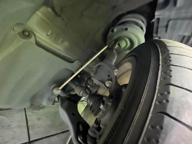 プリウス Sツーリングセレクション 純正9型ナビ バックカメラ セーフティセンス レーダークルーズ 禁煙車 ハーフレザーシート ETC ドラレコ 前席シートヒーター LEDヘッド&フォグ Bluetooth オートエアコン オートライト(20枚目)