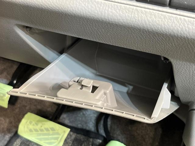 ワゴンR FX 禁煙車 CDプレーヤー 電動格納ミラー プライバシーガラス ドアバイザー 衝突安全ボディ 盗難防止システム パワーウィンドウ パワーステアリング(37枚目)