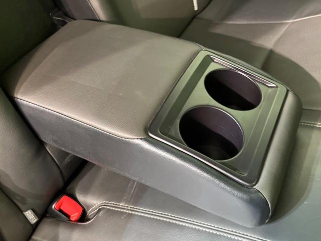 プリウスPHV Gレザーパッケージ 純正ナビ バックカメラ レーダークルーズ 禁煙車 レザーシート パワーシート 前席シートヒーター スマートキー LEDヘッド オートライト オートエアコン Bluetooth接続 電動格納ミラー(48枚目)