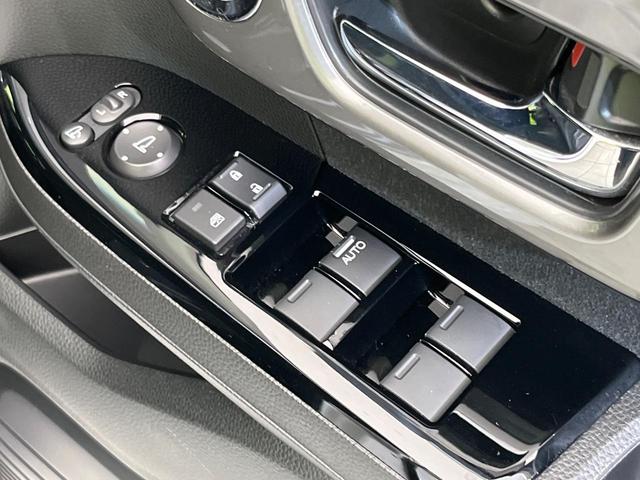N-BOXカスタム L スタイル+ブラック 純正9型ナビ 両側電動スライド バックカメラ ホンダセンシング コーナーセンサー 前席シートヒーター スマートキー LEDヘッド&フォグ ビルトインETC オートハイビーム オートライト(28枚目)
