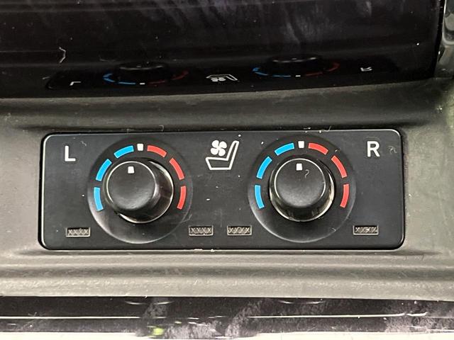 アルファード 2.5S Cパッケージ サンルーフ 後席モニター 純正10型ナビ 両側電動スライドドア バックカメラ セーフティセンス シートベンチレーション 禁煙車 電動リアゲート ハーフレザーシート コーナーセンサー スマートキー(7枚目)