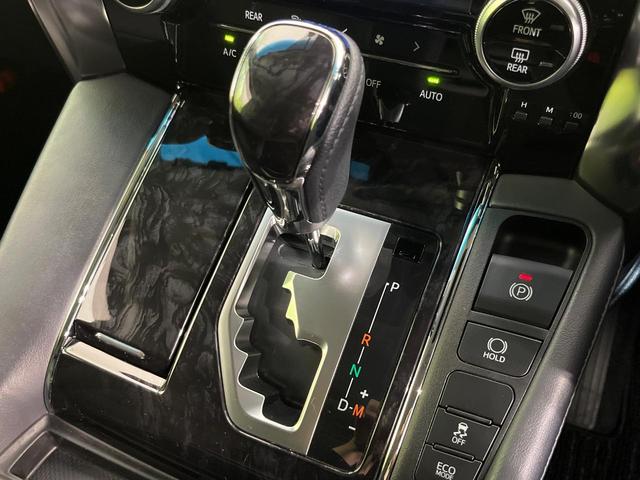 アルファード 2.5S Cパッケージ サンルーフ 後席モニター 純正10型ナビ 両側電動スライドドア バックカメラ セーフティセンス シートベンチレーション 禁煙車 電動リアゲート ハーフレザーシート コーナーセンサー スマートキー(24枚目)