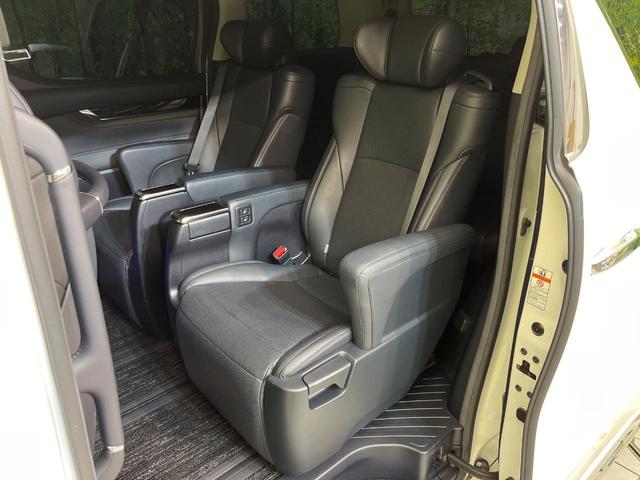 アルファード 2.5S Cパッケージ サンルーフ 後席モニター 純正10型ナビ 両側電動スライドドア バックカメラ セーフティセンス シートベンチレーション 禁煙車 電動リアゲート ハーフレザーシート コーナーセンサー スマートキー(30枚目)