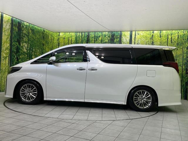 アルファード 2.5S Cパッケージ サンルーフ 後席モニター 純正10型ナビ 両側電動スライドドア バックカメラ セーフティセンス シートベンチレーション 禁煙車 電動リアゲート ハーフレザーシート コーナーセンサー スマートキー(74枚目)