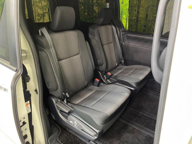 ヴォクシー ZS 煌II 後席モニター 純正10型ナビ 両側電動ドア バックカメラ セーフティセンス 禁煙車 クルーズコントロール ドラレコ ETC Bluetooth接続 電動格納ミラー プライバシーガラス(9枚目)