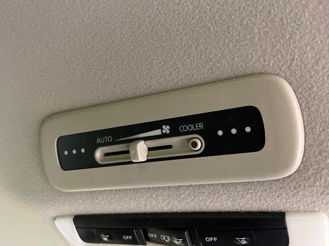 セレナ X 純正ナビ 後席モニター 禁煙車 エマージェンシーブレーキ クルーズコントロール 電動スライドドア ドラレコ Bluetooth接続 スマートキー 電動格納ミラー プライバシーガラス(43枚目)