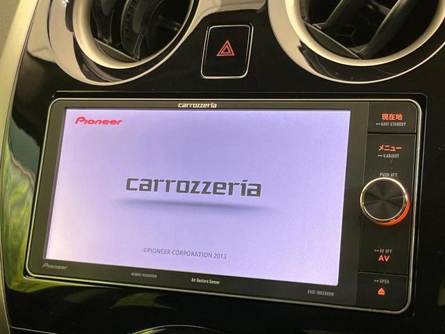 ノート X DIG-S SDナビ バックカメラ エマージェンシーブレーキ 禁煙車 スマートキー HIDヘッド&フォグ オートライト オートエアコン Bluetooth再生 CD/DVD アイドリングストップ 電動格納ミラー(3枚目)