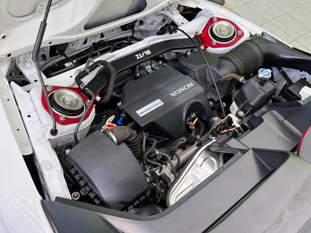 親切・丁寧な専門メカニックスタッフが応対！・車検・点検整備・事故等の修理などアフターサービスも安心。お車のカスタマイズもネクステージのサービススタッフまでご相談ください！