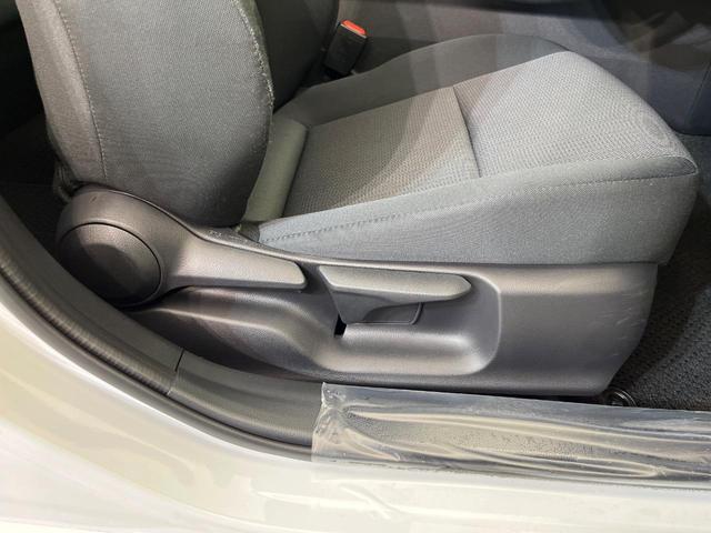 プリウス X 純正8型ナビ バックカメラ セーフティセンス 100V電源 レーダークルーズ 禁煙車 コーナーセンサー LEDヘッドライト ETC2.0 ドラレコ オートエアコン オートライト スマートキー(33枚目)