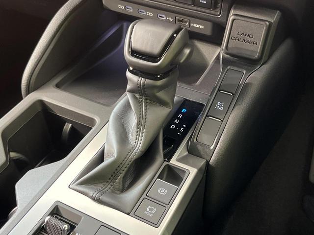 ランドクルーザー250 VX サンルーフ 純正12型ナビ 全周囲カメラ セーフティセンス 禁煙車 7人乗り シートベンチレーション 電動リアゲート レザーシート ETC2.0 ブラインドスポットモニター デジタルインナーミラー(24枚目)