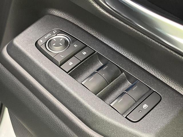 ランドクルーザー250 VX サンルーフ 純正12型ナビ 全周囲カメラ セーフティセンス 禁煙車 7人乗り シートベンチレーション 電動リアゲート レザーシート ETC2.0 ブラインドスポットモニター デジタルインナーミラー(53枚目)