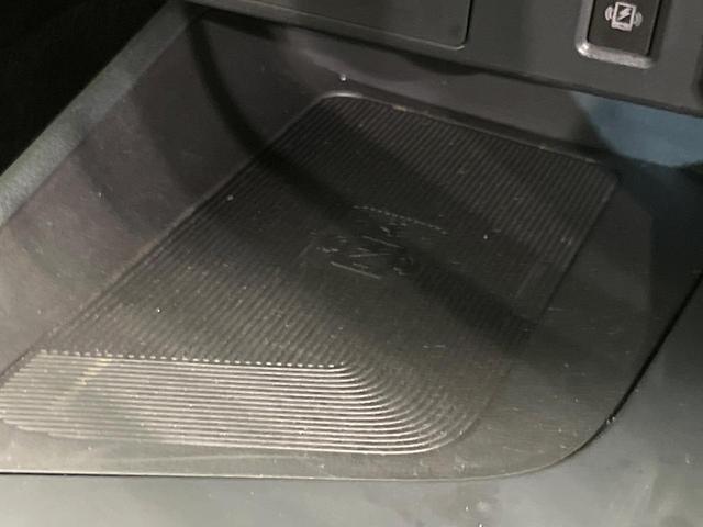 ノート X 純正9型ナビ 全周囲カメラ インテリジェントエマージェンシーブレーキ 禁煙車 ブラインドスポットモニター デジタルインナーミラー 前席シートヒーター LEDヘッド&フォグ リアフォグ ETC ドラレコ(31枚目)