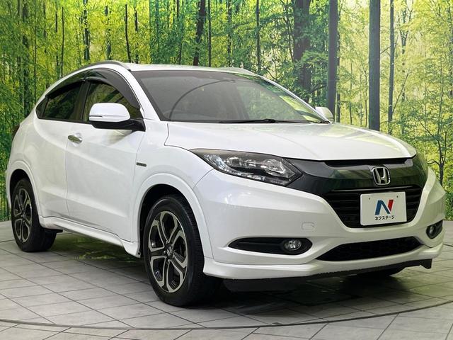 ヴェゼル ハイブリッドＺ　８型ナビ　バックカメラ　ＣＴＢＡ　禁煙車　前席シートヒーター　ドラレコ　ＬＥＤヘッド＆フォグ　ＥＴＣ　クルコン　オートライト　デュアルオートエアコン　純正１７インチＡＷ　Ｂｌｕｅｔｏｏｔｈ再生（16枚目）