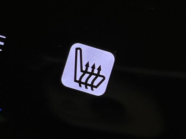 ヴェゼル ハイブリッドＺ　８型ナビ　バックカメラ　ＣＴＢＡ　禁煙車　前席シートヒーター　ドラレコ　ＬＥＤヘッド＆フォグ　ＥＴＣ　クルコン　オートライト　デュアルオートエアコン　純正１７インチＡＷ　Ｂｌｕｅｔｏｏｔｈ再生（27枚目）