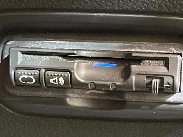 ヴェゼル ハイブリッドＺ　８型ナビ　バックカメラ　ＣＴＢＡ　禁煙車　前席シートヒーター　ドラレコ　ＬＥＤヘッド＆フォグ　ＥＴＣ　クルコン　オートライト　デュアルオートエアコン　純正１７インチＡＷ　Ｂｌｕｅｔｏｏｔｈ再生（29枚目）