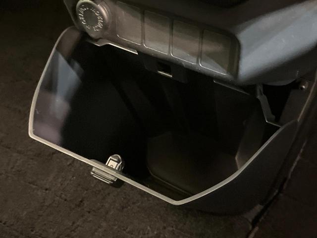 ルーミー Ｇ　ＳＤナビ　全周囲カメラ　スマートアシスト　両側電動スライドドア　禁煙車　ＥＴＣ　ドラレコ　コーナーセンサー　ＬＥＤヘッド＆フォグ　オートハイビーム　オートエアコン　オートライト　スマートキー（39枚目）