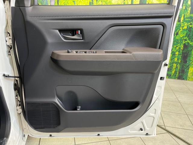 ルーミー Ｇ　ＳＤナビ　全周囲カメラ　スマートアシスト　両側電動スライドドア　禁煙車　ＥＴＣ　ドラレコ　コーナーセンサー　ＬＥＤヘッド＆フォグ　オートハイビーム　オートエアコン　オートライト　スマートキー（41枚目）