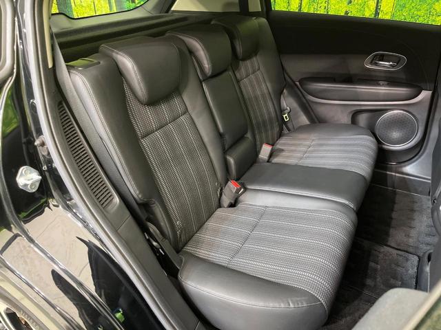 ヴェゼル ハイブリッドＺ・ホンダセンシング　純正ナビ　バックカメラ　ホンダセンシング　レーダークルーズ　禁煙車　ハーフレザーシート　コーナーセンサー　ＬＥＤヘッド＆フォグ　ＥＴＣ　ドラレコ　オートエアコン　オートライト　スマートキー（9枚目）